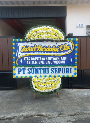 Papan Bunga Duka di Tanah Jawa