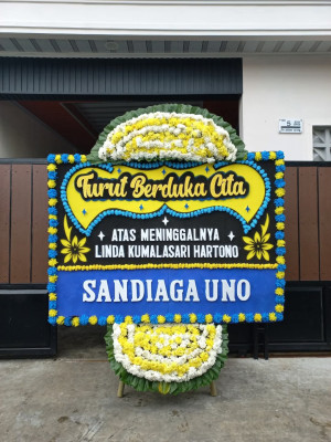 Papan Bunga Duka di Tanah Jawa